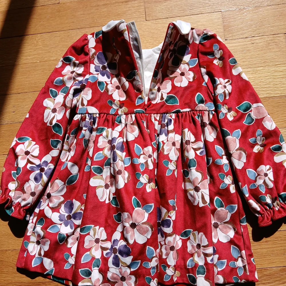 Mayoral Red Floral Dress with White Peter Pan Collar - NWOT - 24 Months - Picture 5 of 5